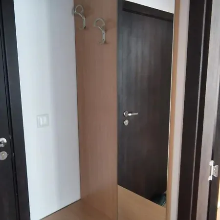 N&t Apartment